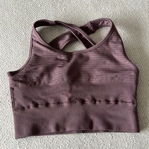 Alphalete Sports bra